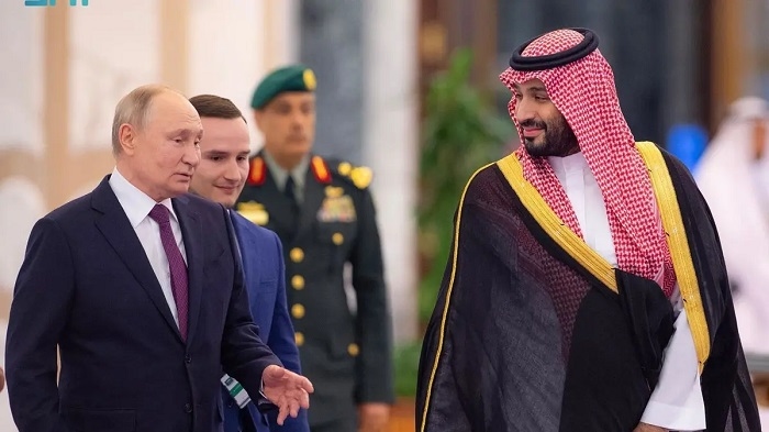 بوتين يُطلع ولي العهد السعودي على نتائج محادثات ترامب.