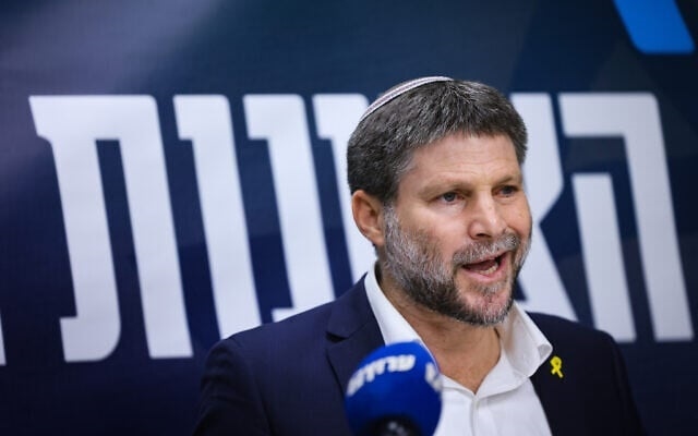 سموتريتش: لا يهمني سكان غزة ونصرنا لن يتحقق إلا بخنقهم اقتصادياً