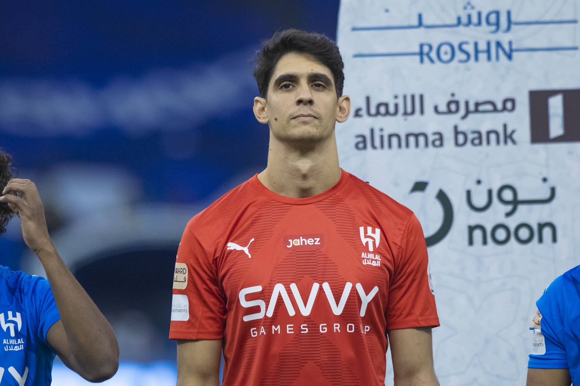 الهلال يتحرك لحسم تجديد عقود نيفيز وبونو