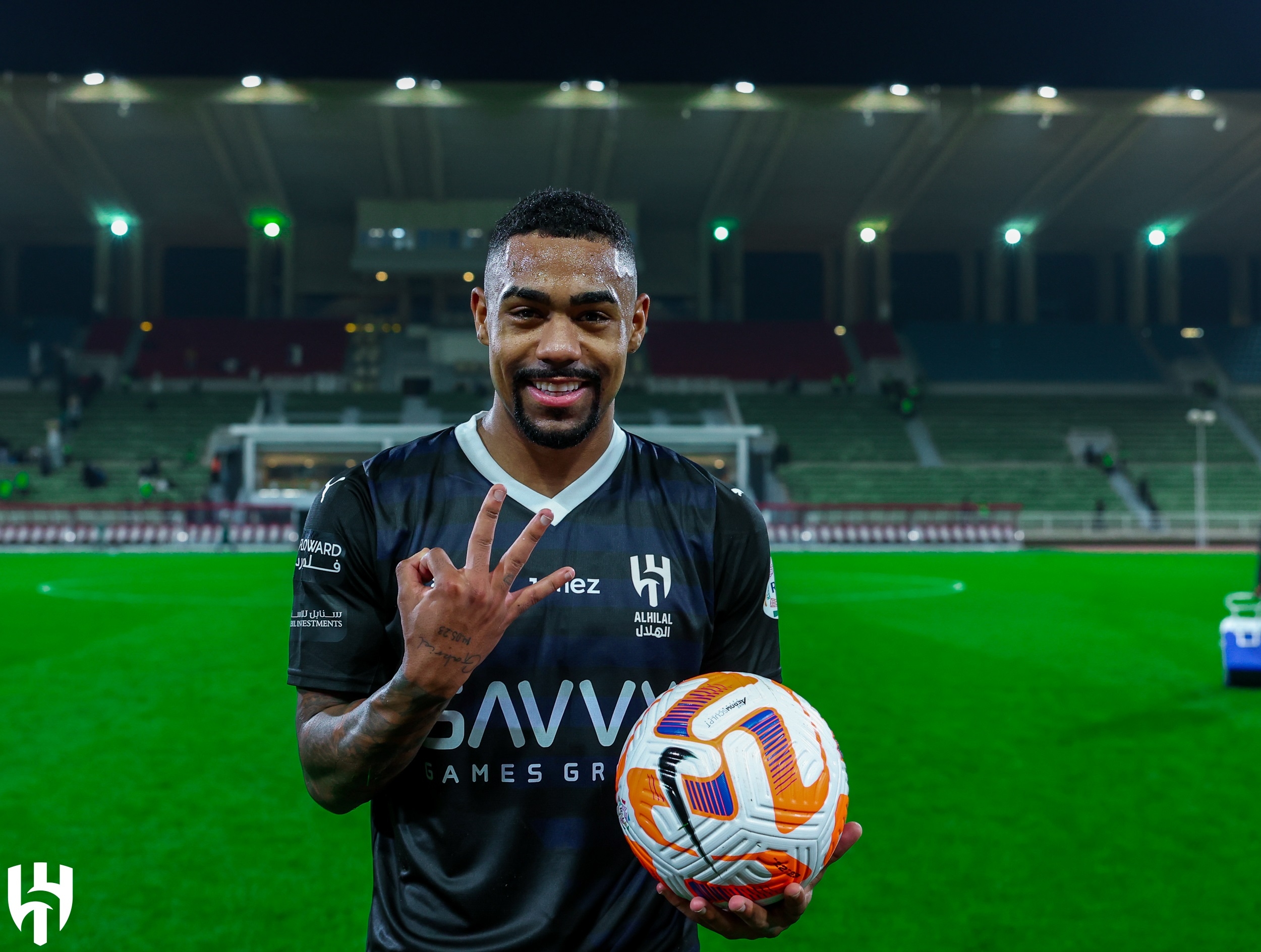 قرار مفاجئ في الهلال بشأن مصير مالكوم
