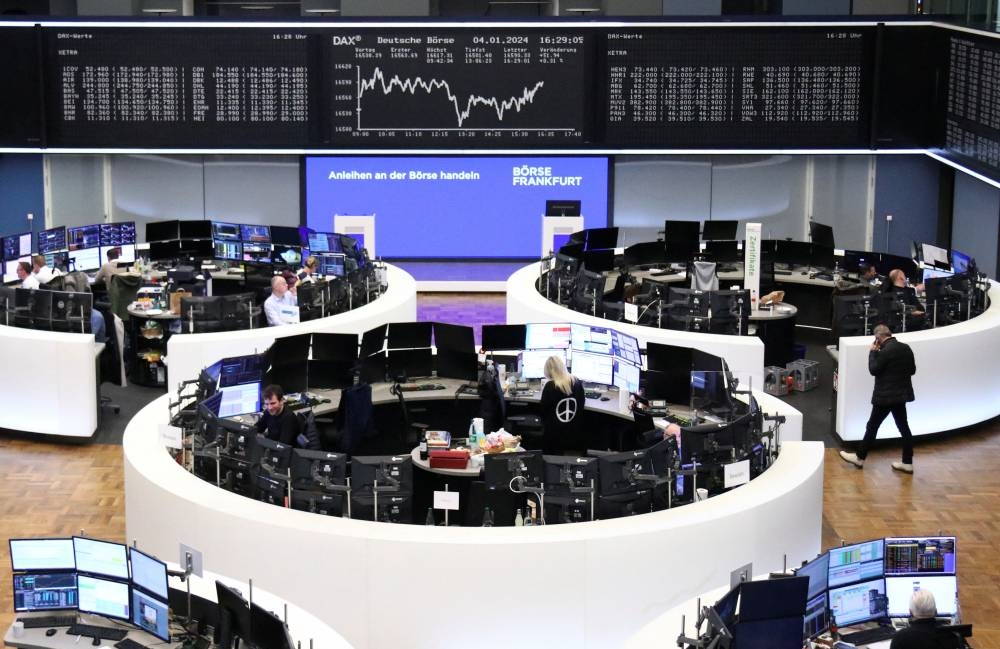 أسهم أوروبا تواصل مكاسبها للأسبوع الخامس على التوالي