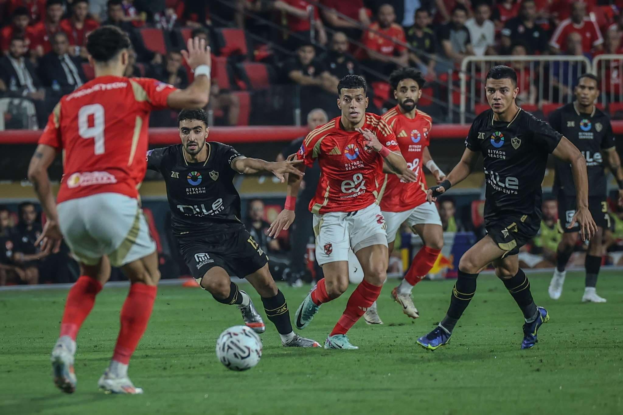 غيابات الأهلي والزمالك قبل القمة 130