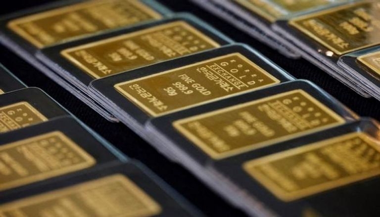 الرسوم الجمركية الأمريكية تهبط بأسعار الذهب
