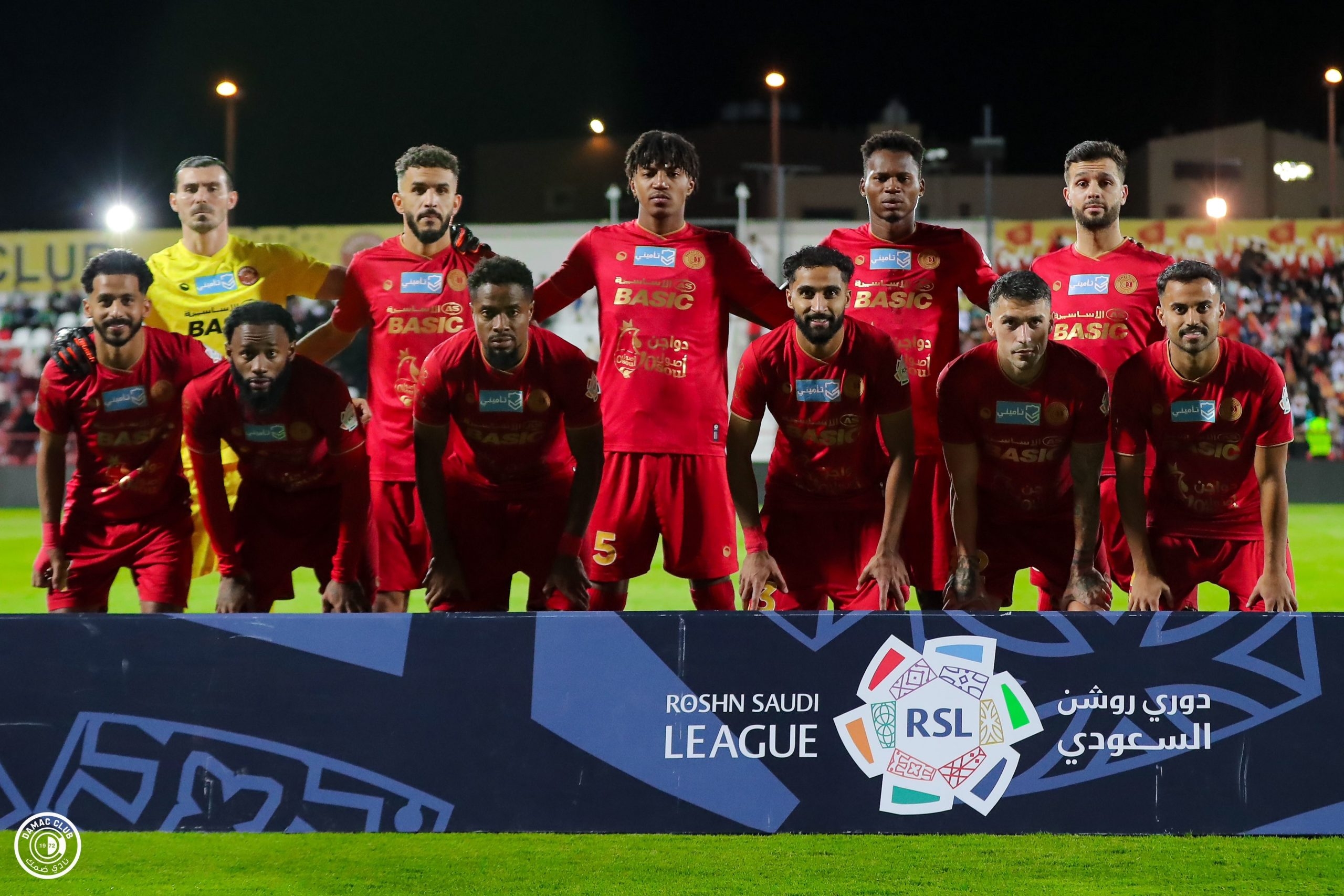 فحص طبي يحدد موعد عودة لاعب ضمك