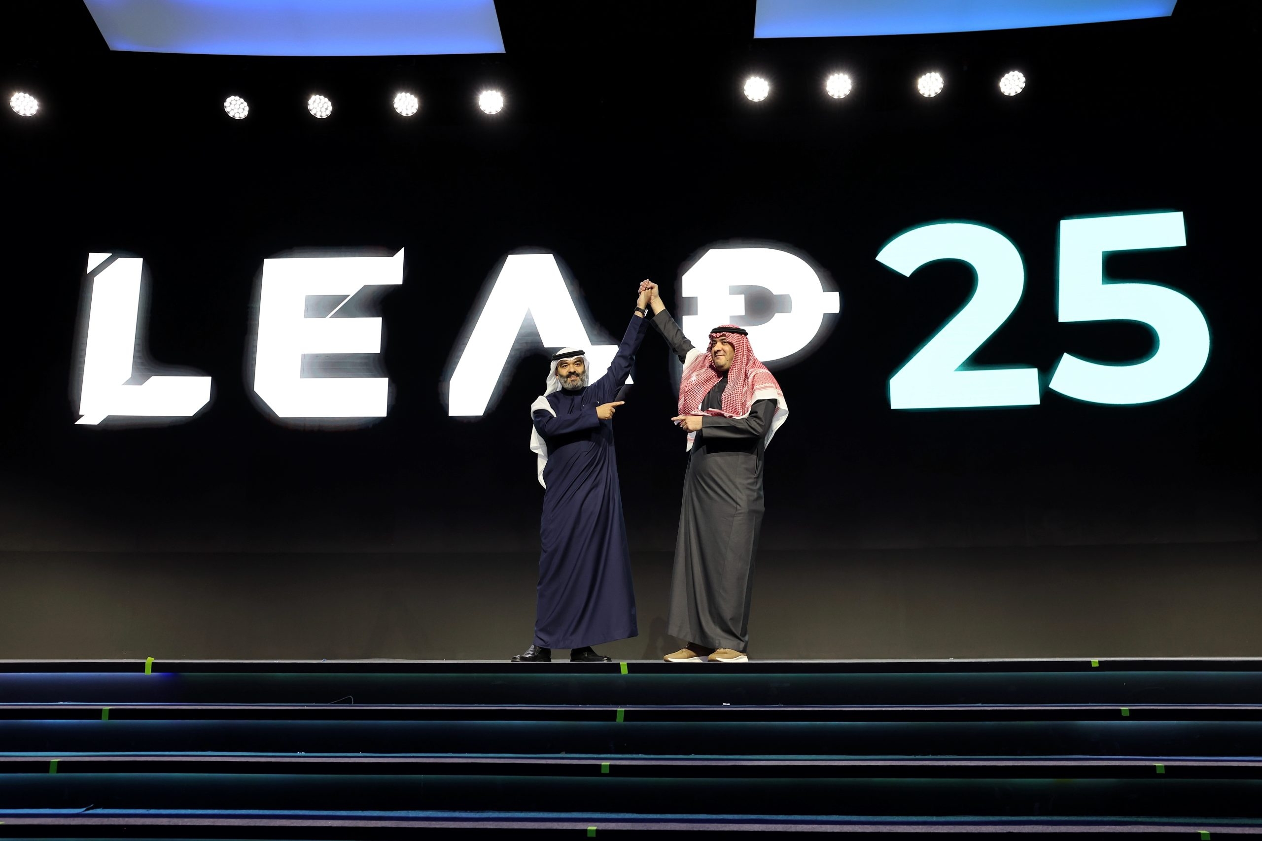 'ليب 2025' يختتم أعماله باستثمارات وإطلاقات مليارية