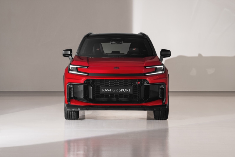 تويوتا تكشف عن الجيل السادس من 2026 RAV4 hybrid