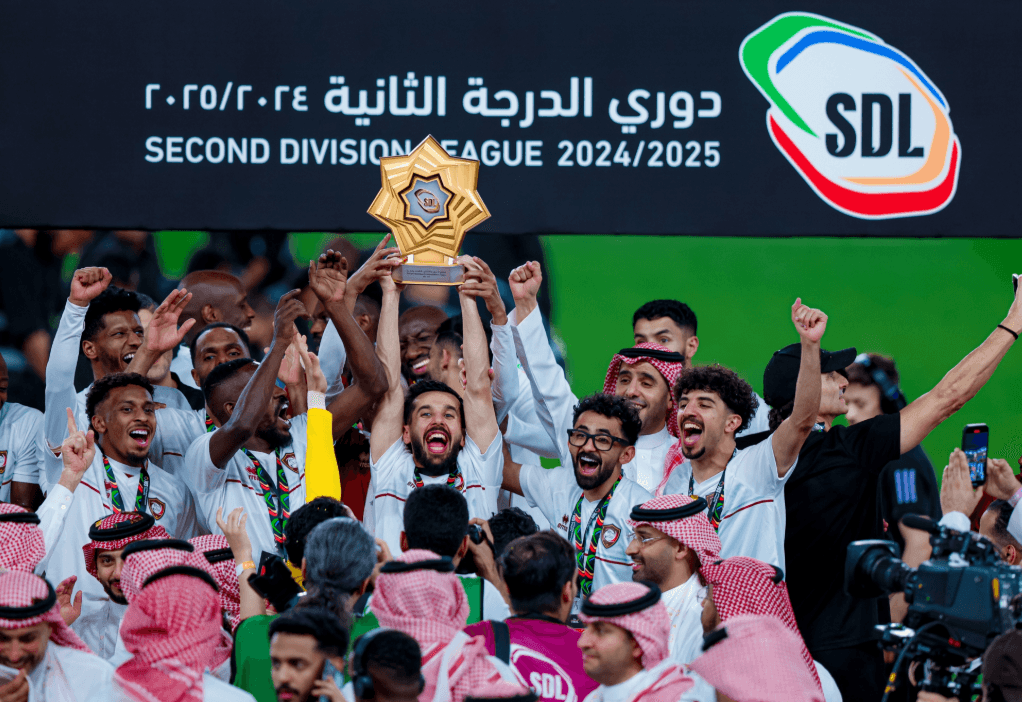 الكشف عن المدرب الجديد لفريق الدرعية