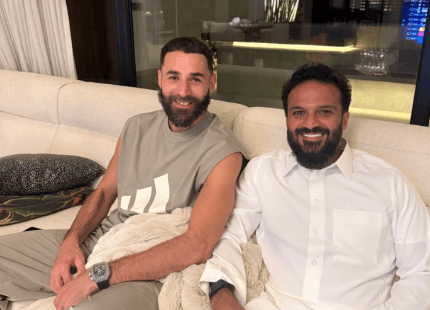 بنزيما يعلق على اجتماعه مع أنمار الحائلي