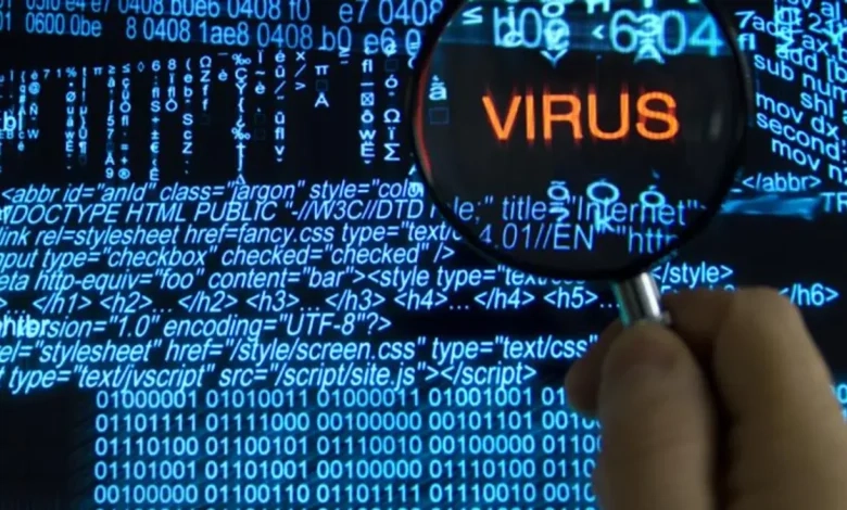 برمجيات تنتحل شخصية جهات اتصال مزيفة لسرقة بياناتك