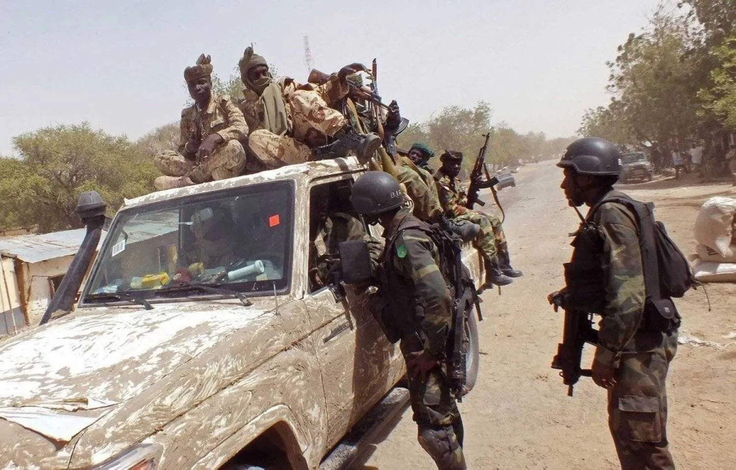 هجوم مسلح على قرية بنيجيريا يودي بحياة 100 شخص