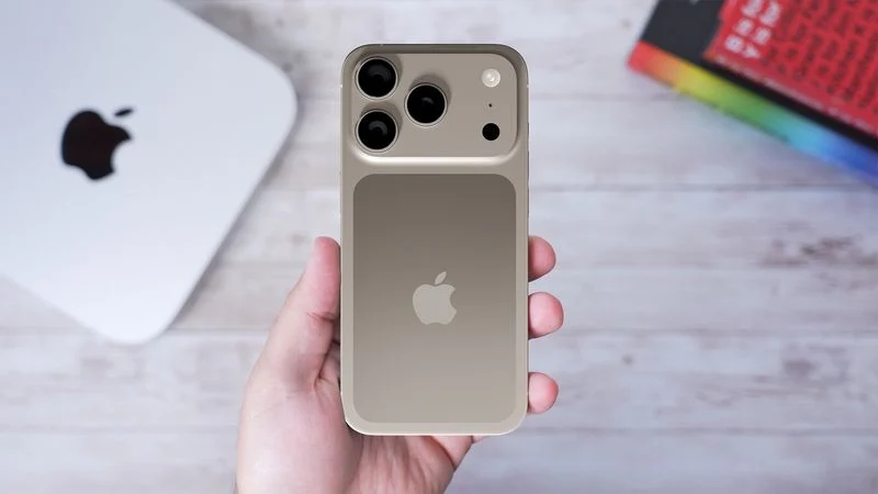 تسريب يكشف.. iPhone 17 Pro Max سيأتي بأكبر بطارية في تاريخ آيفون