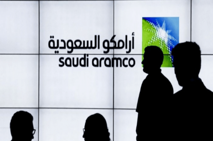 بعد تقديمها 600 مليار دولار لترامب.. السعودية تعلن بيع جزء من أصول "أرامكو" السعودية