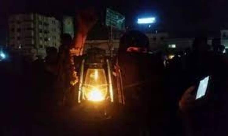 انقطاع الكهرباء يتسبب بوفاة زوجين في عدن