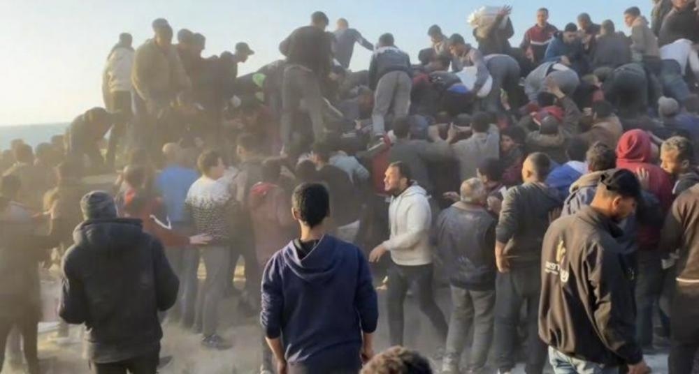 مجازر مستمرة في غزة: الاحتلال يقتل 39 فلسطينياً ويستهدف طالبي المساعدات وسط صمود للمقاومة