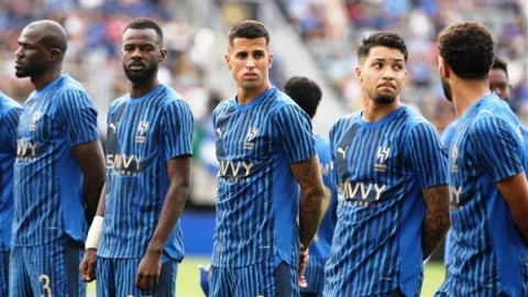 بعد قرار الانسحاب.. الهلال رابح أم خاسر في أزمة السوبر السعودي؟