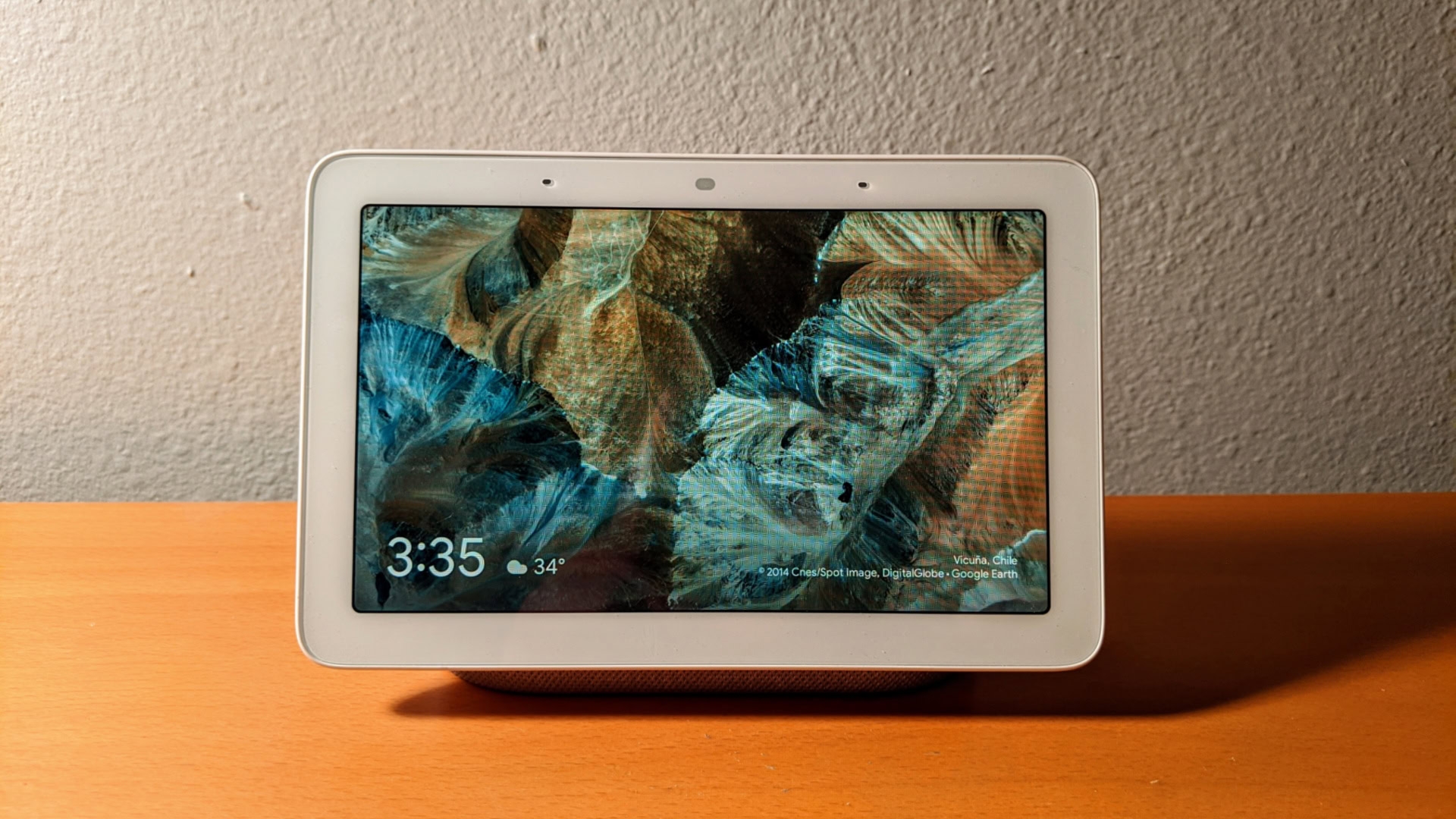 Something is bricking Nest Hub smart displays, and users aren't getting much help from Google