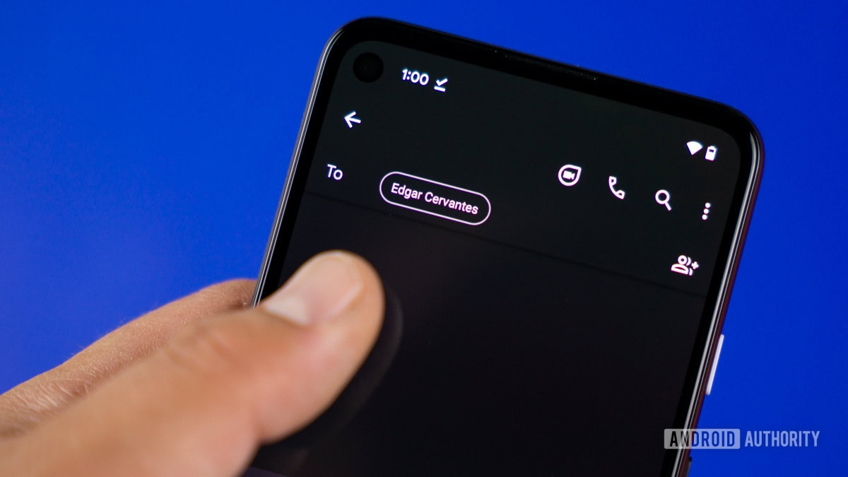 How to copy and paste a text message on Android