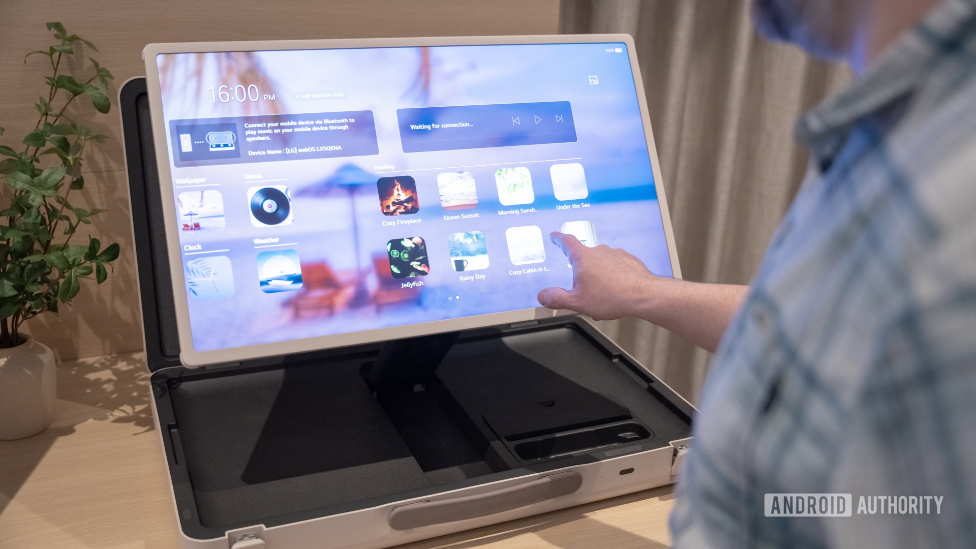 Save $300 on the awesome LG StandbyME Go portable monitor