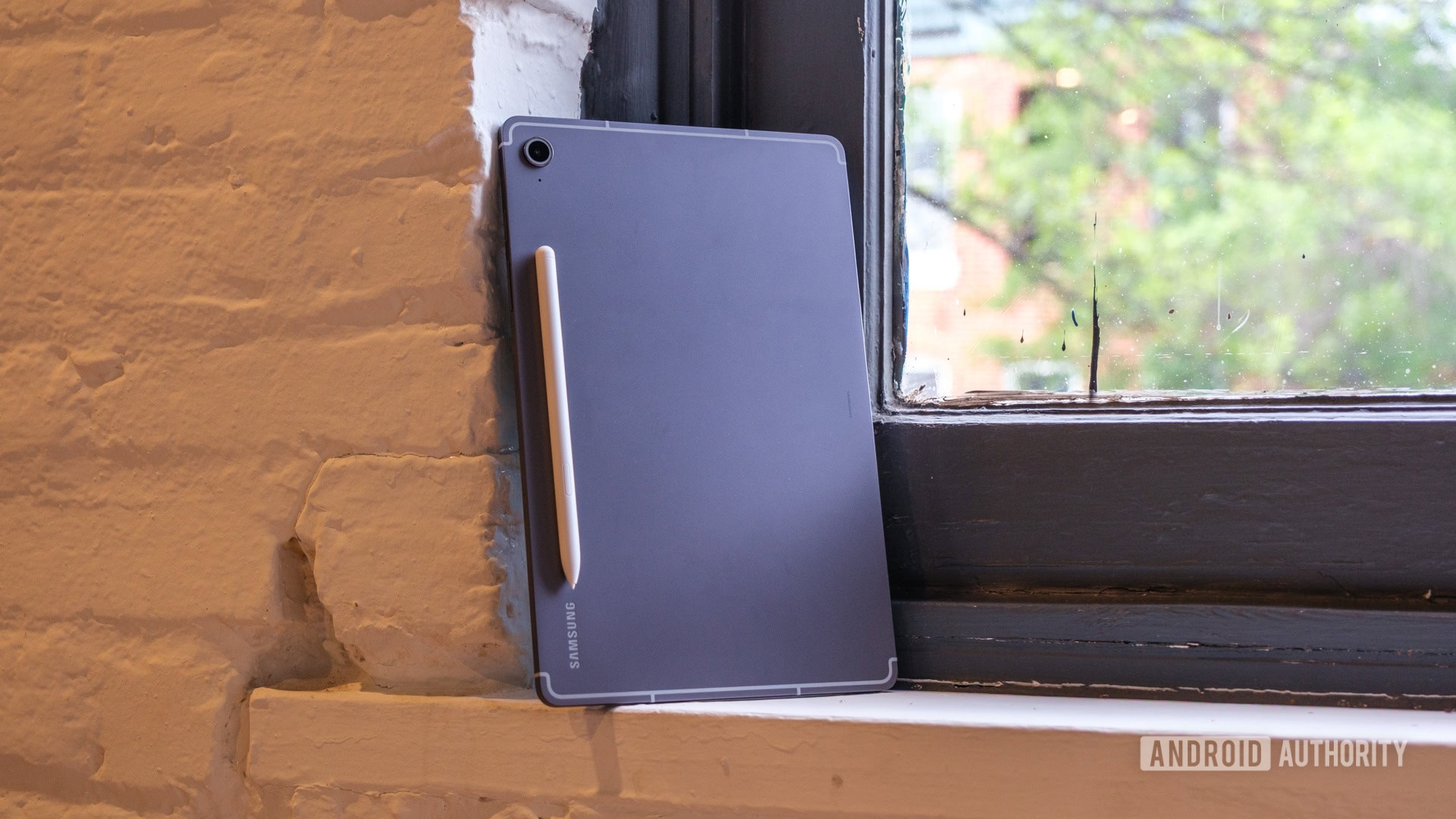 Samsung's Galaxy Tab S10 FE is all the tablet Android fans really need