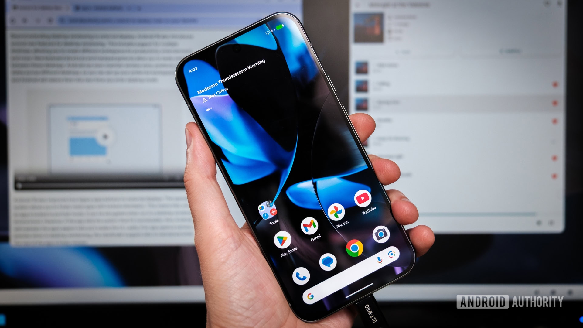 I turned my Pixel 9 into a desktop PC and it actually works great