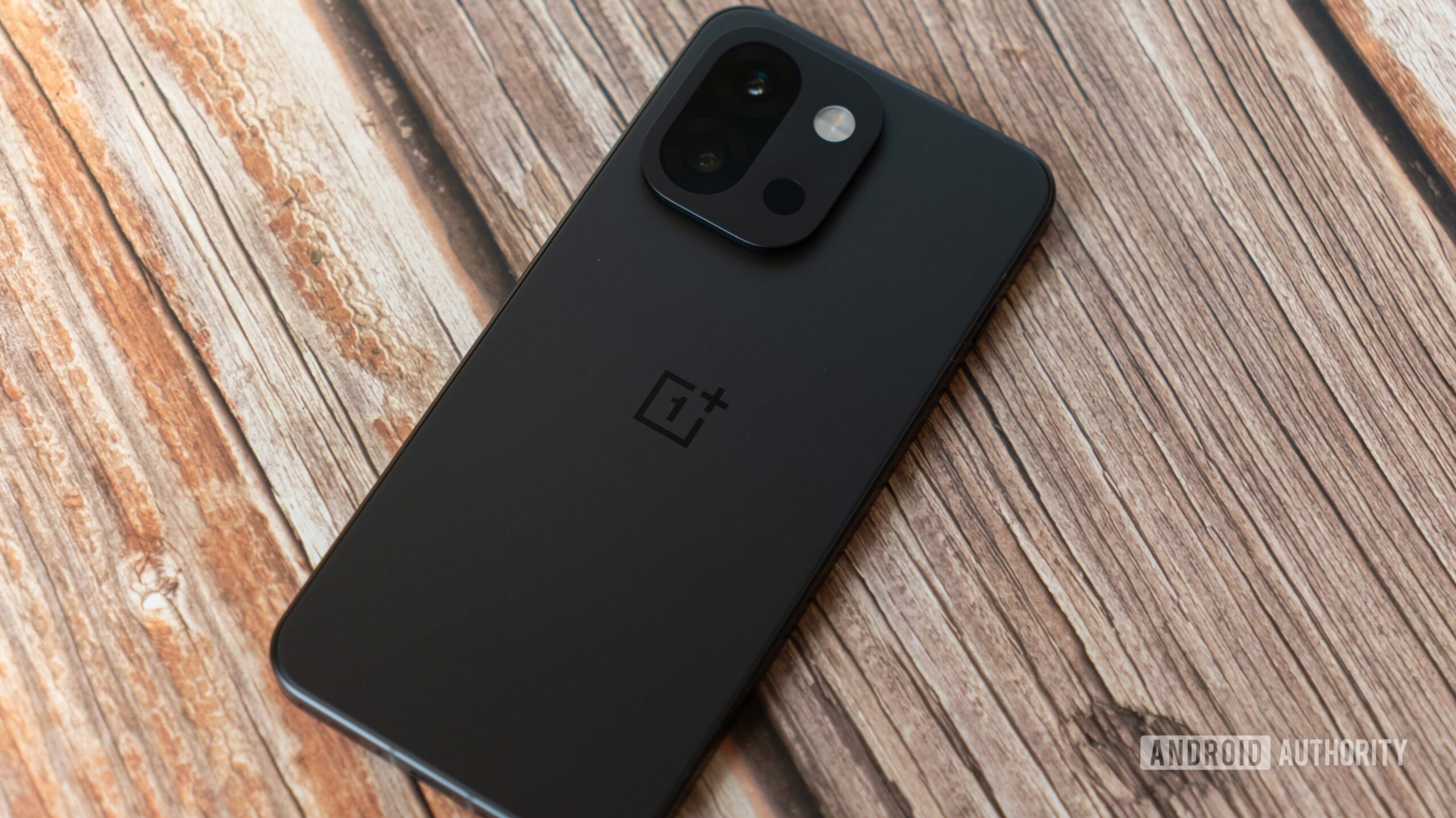 OnePlus 13s debuts with a Gemini feature not even Pixels have