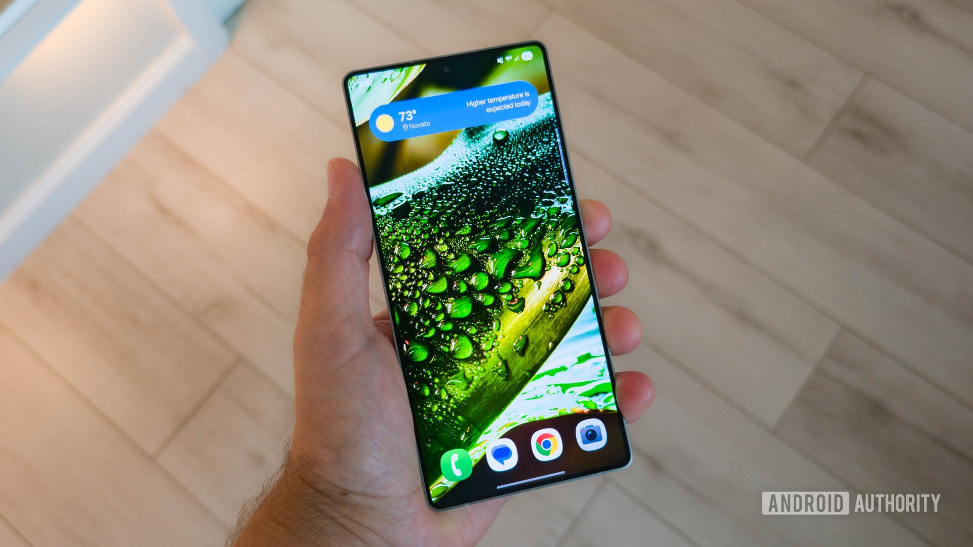 Wallpaper Wednesday: More great phone wallpapers for all to share (June 11)