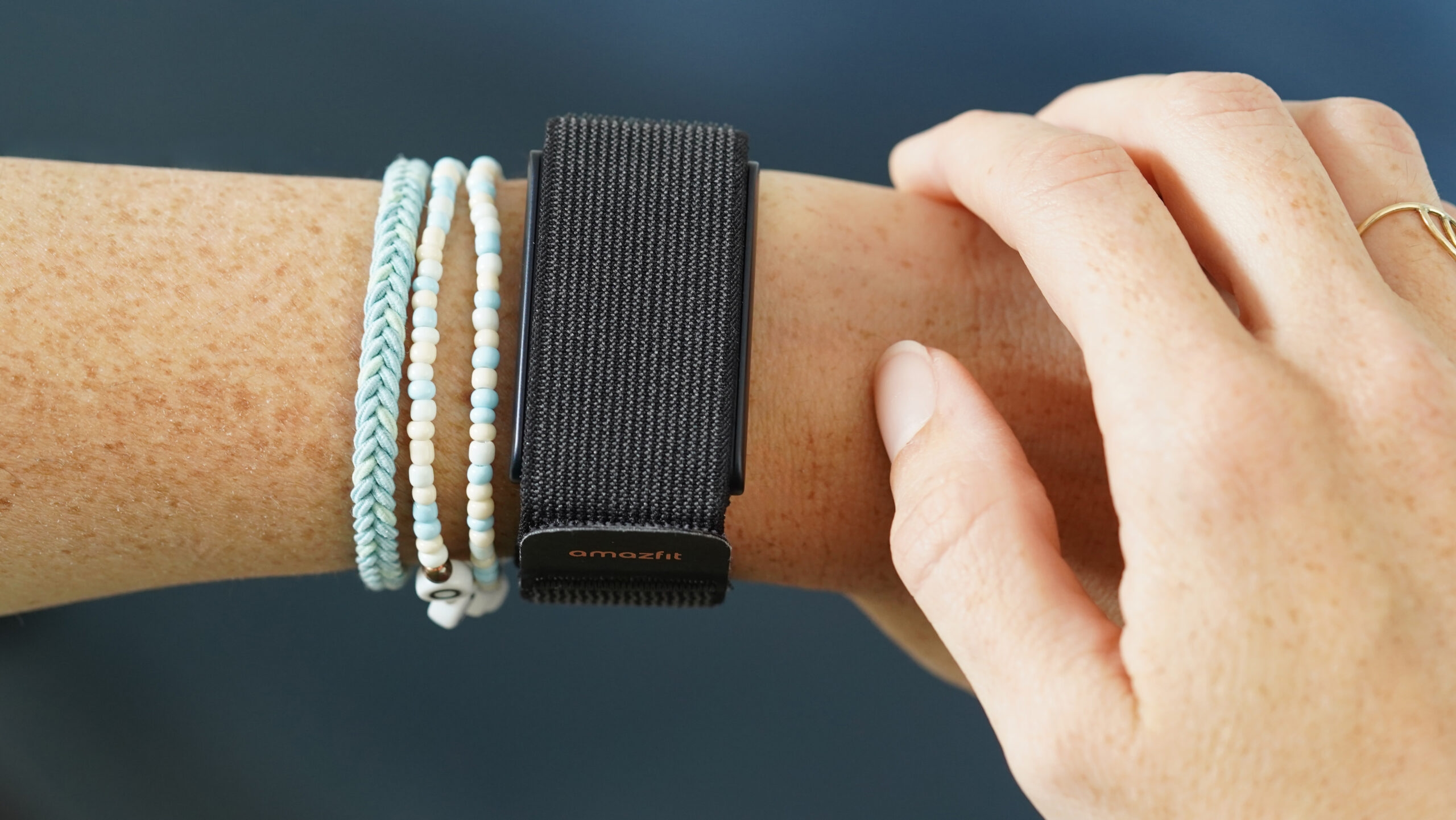 This $99 discreet, subscription-free fitness band is a good budget Whoop tracker alternative