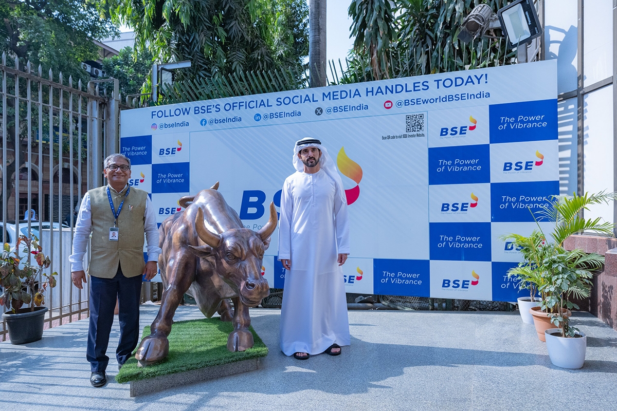 Sheikh Hamdan visits Bombay Stock Exchange during India Trip; rings opening bell