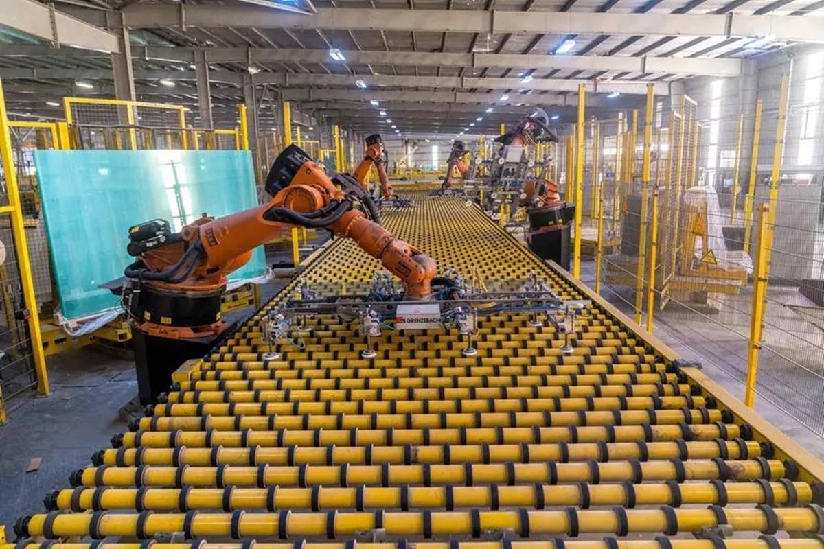 Pane and gain: Dubai Investments glass division shatters production record with 14.8 million sqm in 2024