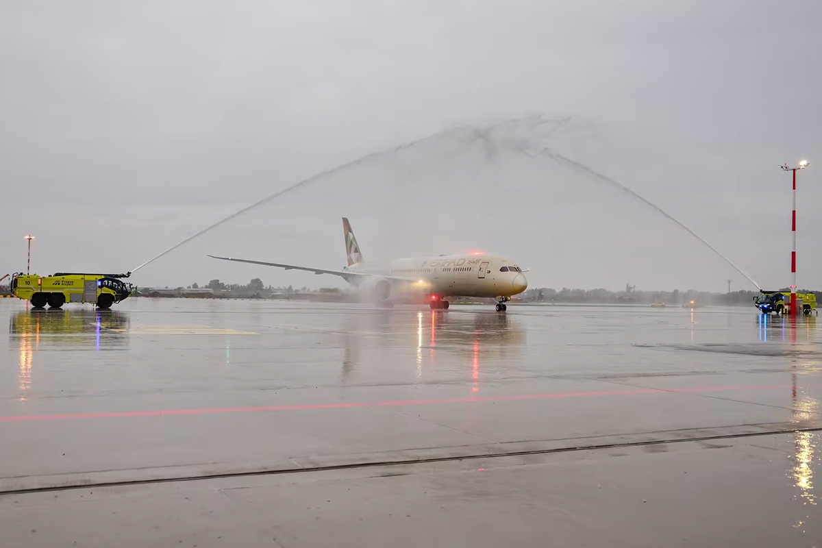 Etihad Airways launches new flights to Prague, Warsaw in Central Europe expansion