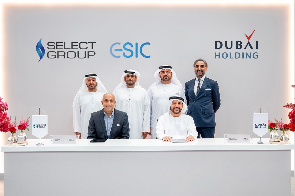 Dubai Holding signs new deal with Select Group for Palm Jebel Ali development