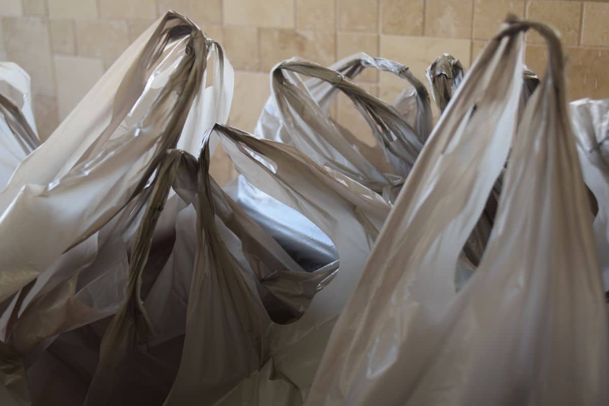 UAE to ban single-use plastics by 2026