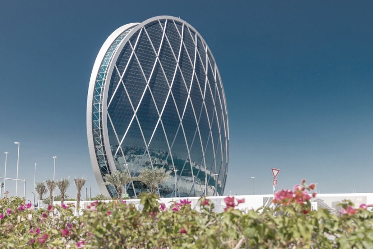 Aldar sponsors 1,000 UAE nationals to gain real estate accreditation