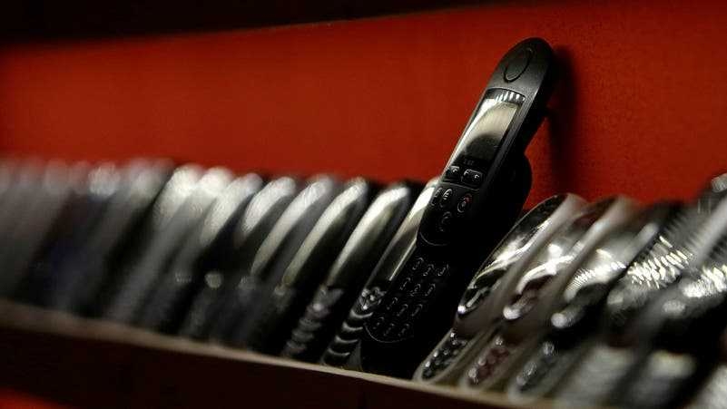 : بدء إطلاق أول هاتف تقليدي مزود بالذكاء الاصطناعي
