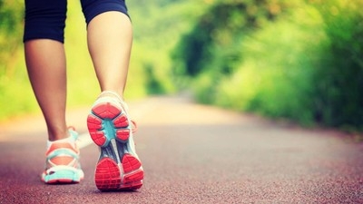 Long walks vs short walks: Which is better for your health?