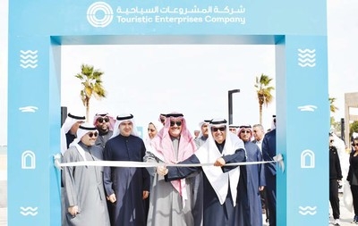 Capital Governor praises TEC's waterfront efforts