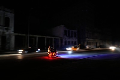 Electricity gradually returns to Cuba after substation failure left millions in the dark