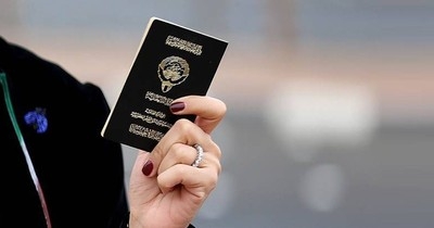 Women Whose Nationalities Were Revoked Under Article 8 Can Access Support via WhatsApp