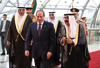 Kuwait closes several roads for Egyptian President's departure