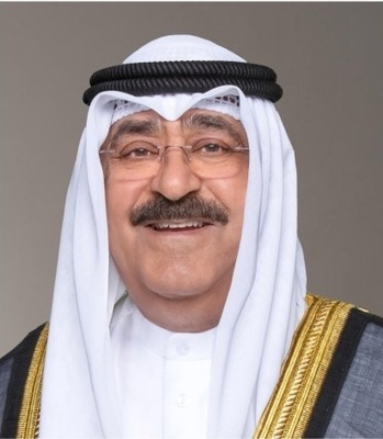 Amir hails Kuwaiti women as nation builders