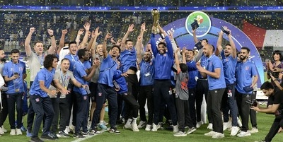 Crown Prince congratulates Kuwait Club on Cup victory