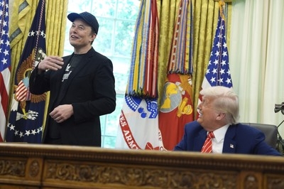 Trump gives Musk an Oval Office sendoff