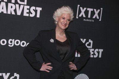Anne Burrell, TV chef who coached the 'Worst Cooks in America,' dies at 55