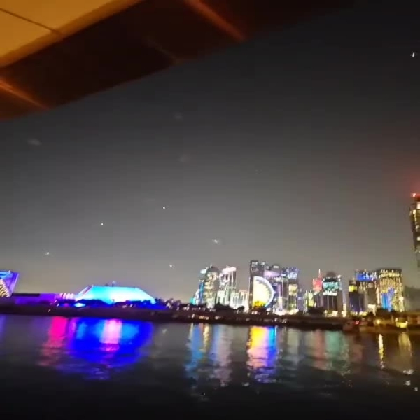 Missiles Reportedly Seen Over Qatar; Explosions boom