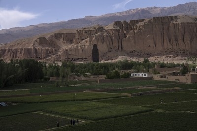 Tourists slowly return to Afghanistan as Taliban opens its doors
