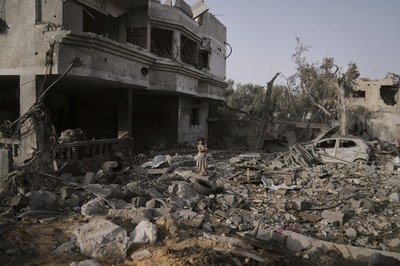 Hamas says it's ready for a ceasefire but wants a complete end to the war in Gaza