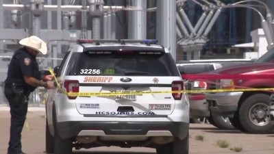 9-year-old girl dies in hot car left by working mother