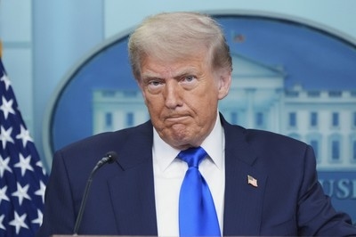 US judge blocks Trump ban on asylum claims