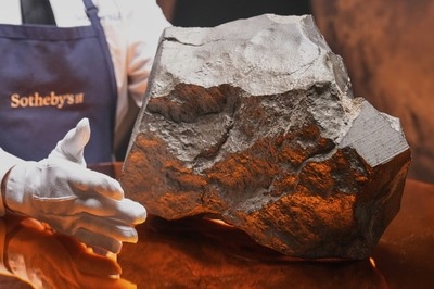 Largest piece of Mars on Earth fetches $5.3 million at auction