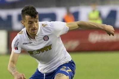 Al-Jahra signs Albanian defender Hysen Memolla